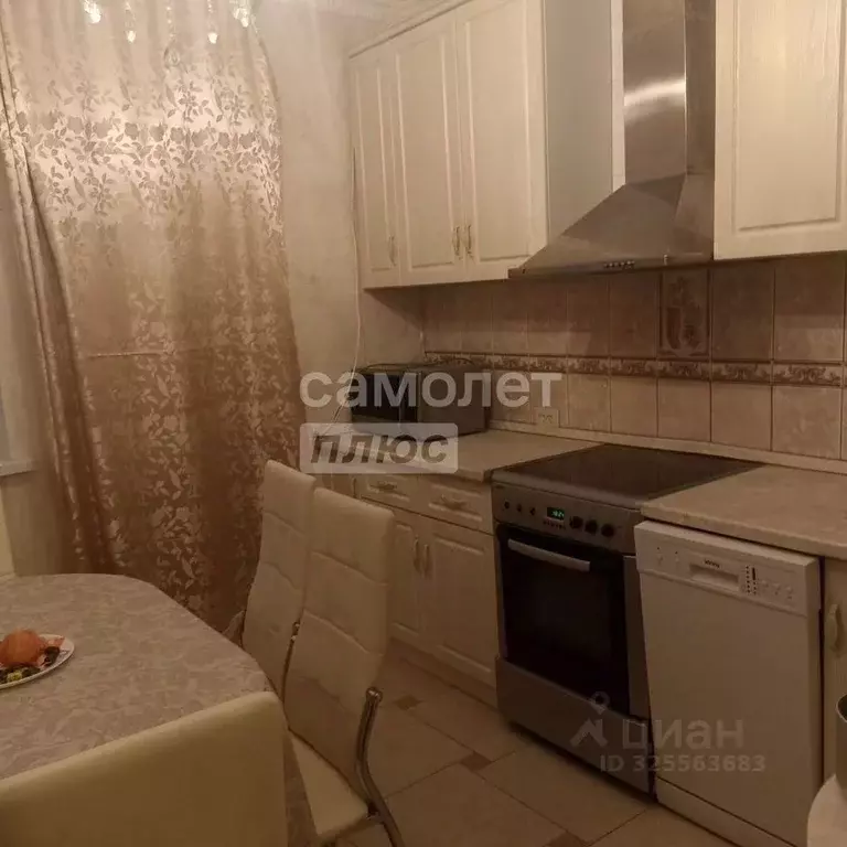 3-к кв. Москва Суздальская ул., 10К1 (77.0 м) - Фото 1