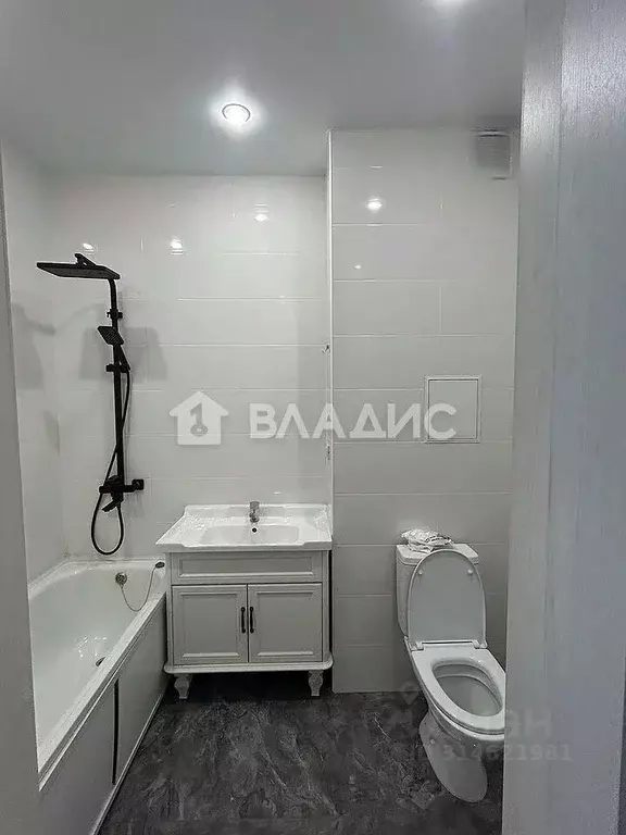 1-к кв. Бурятия, Улан-Удэ 105-й мкр, 46 (39.0 м) - Фото 0
