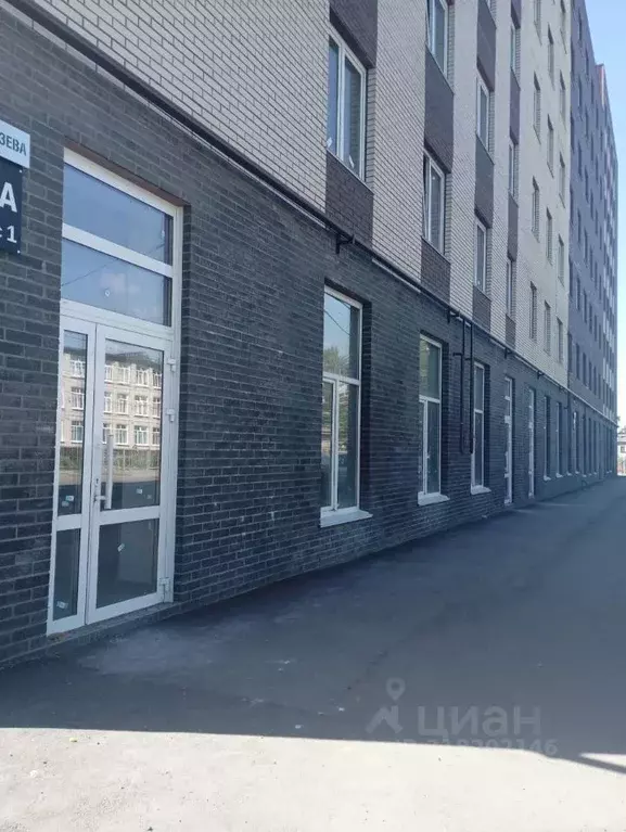 Помещение свободного назначения в Ульяновская область, Ульяновск ул. ... - Фото 0