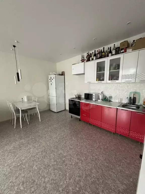 3-к. квартира, 70 м, 10/17 эт. - Фото 1