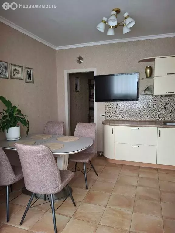 2-комнатная квартира: Йошкар-Ола, Красноармейская улица, 90А (64 м) - Фото 2