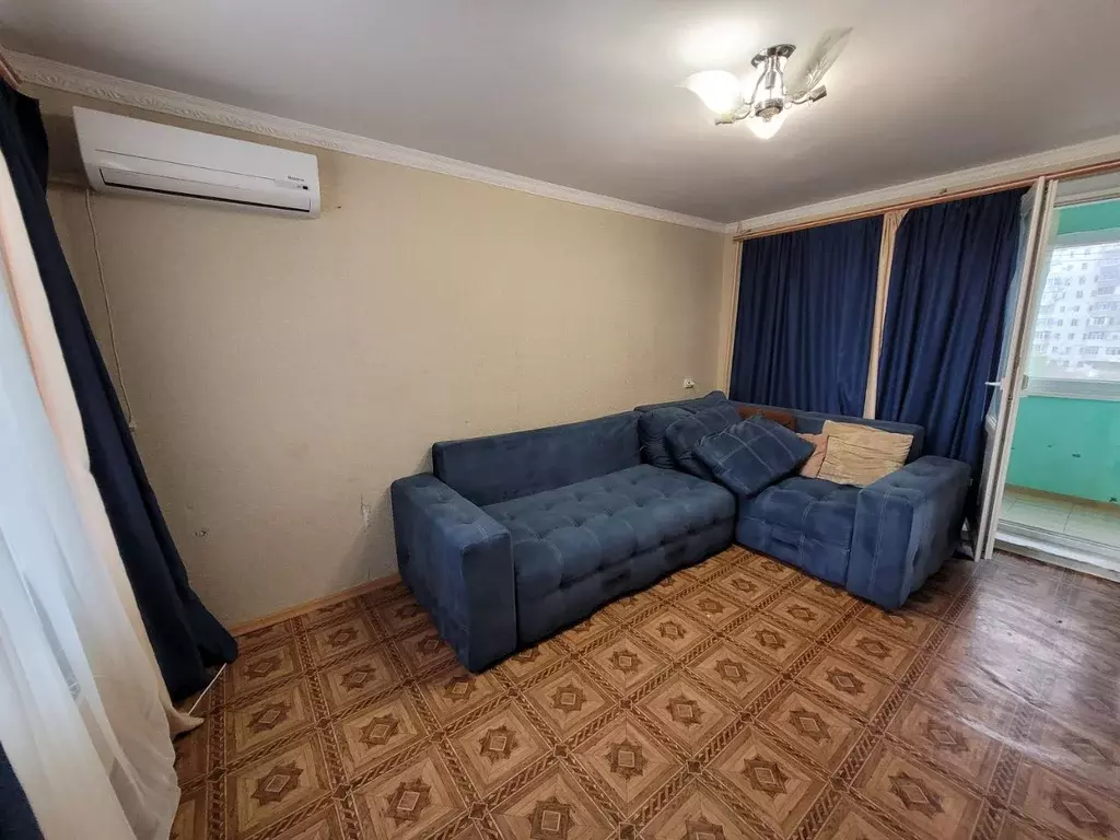 3-к кв. Крым, Щелкино Ленинский район, 2-й мкр, 54 (60.0 м) - Фото 1