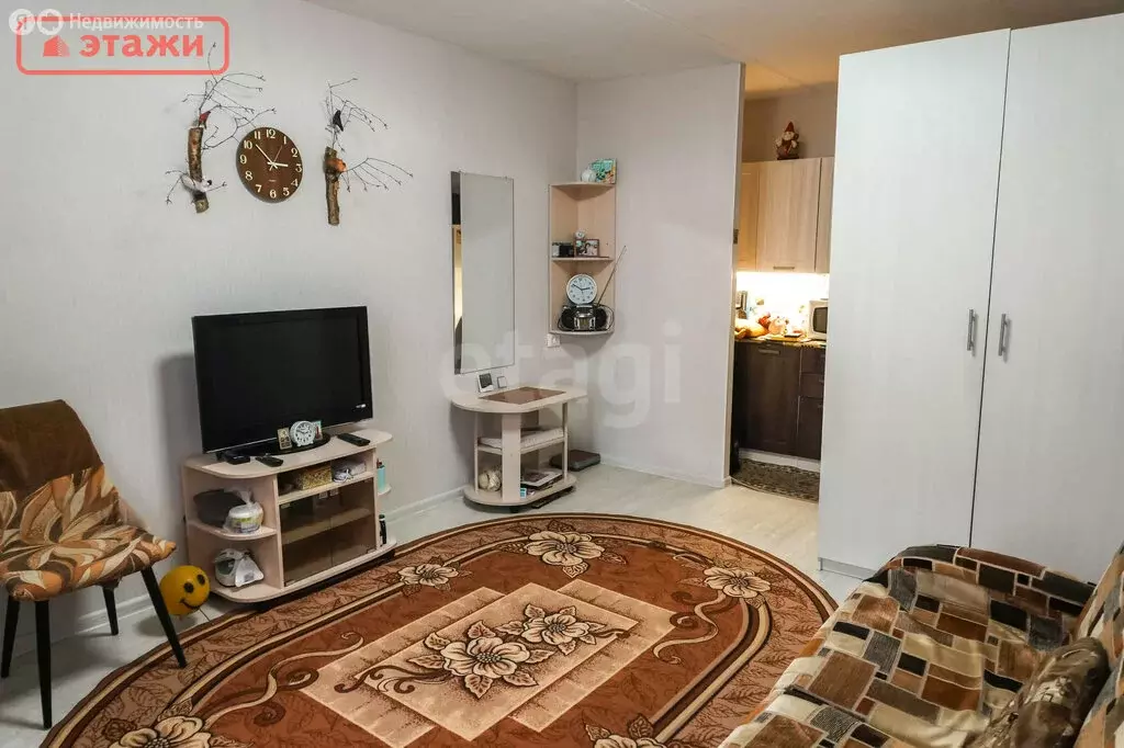 1к в 4-комнатной квартире (17.5 м) - Фото 2