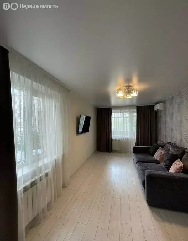 3-комнатная квартира: Уфа, улица Менделеева, 15/1 (57 м) - Фото 1