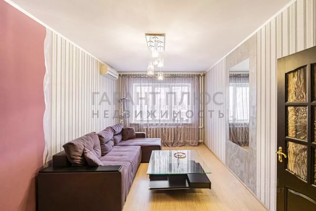 2-к кв. Липецкая область, Липецк ул. А.Г. Стаханова, 35 (50.0 м) - Фото 1