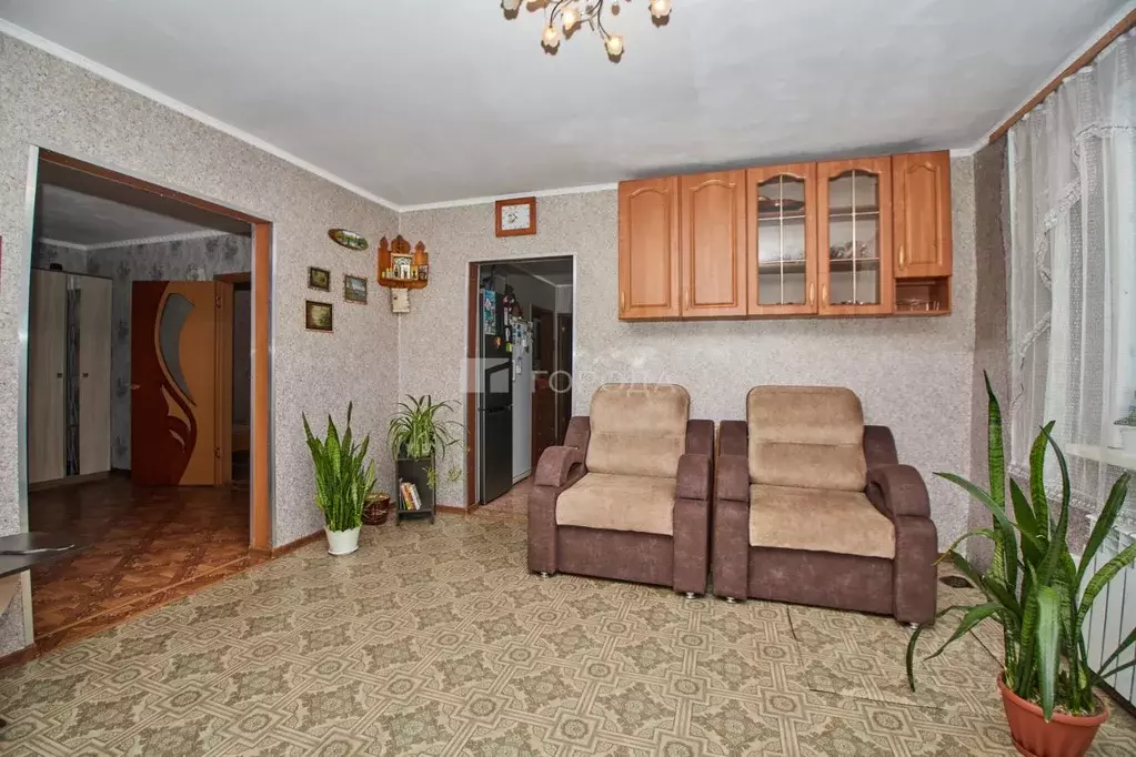 Дом в Кемеровская область, Прокопьевск ул. Дюжева (87 м) - Фото 1