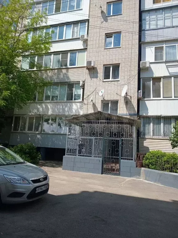 2-к. квартира, 66 м, 2/5 эт. - Фото 1
