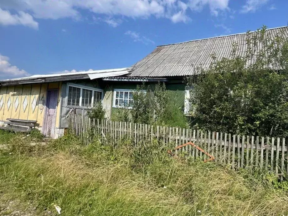 Дом в Пермский край, Александровск Яйва пгт, ул. Жданова, 85 (38 м) - Фото 2