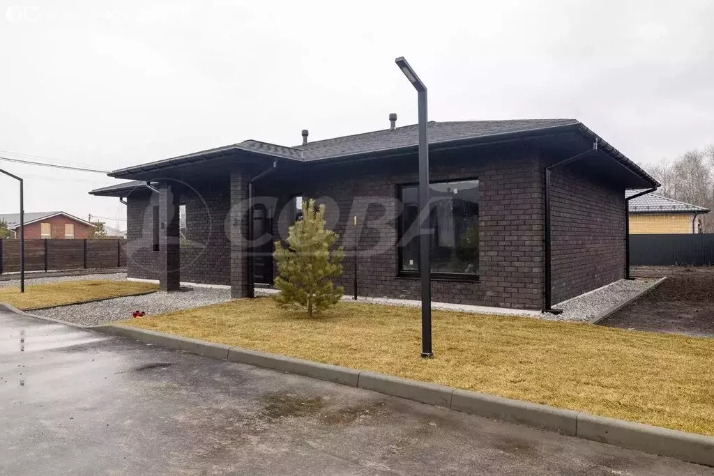 Дом в Тюменский муниципальный округ, деревня Ушакова, 2-й Молодёжный ... - Фото 2