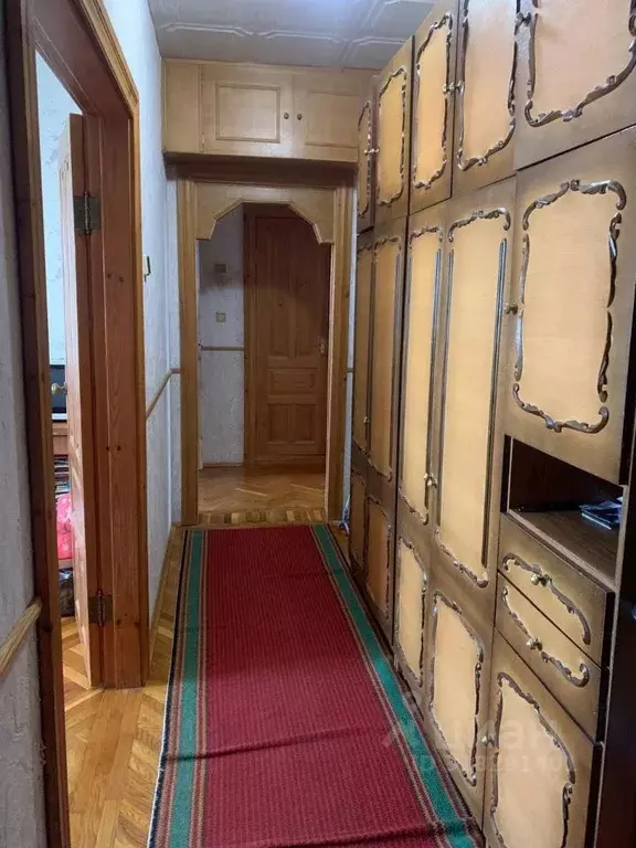 3-к кв. Омская область, Омск Кемеровская ул., 17 (62.6 м) - Фото 1