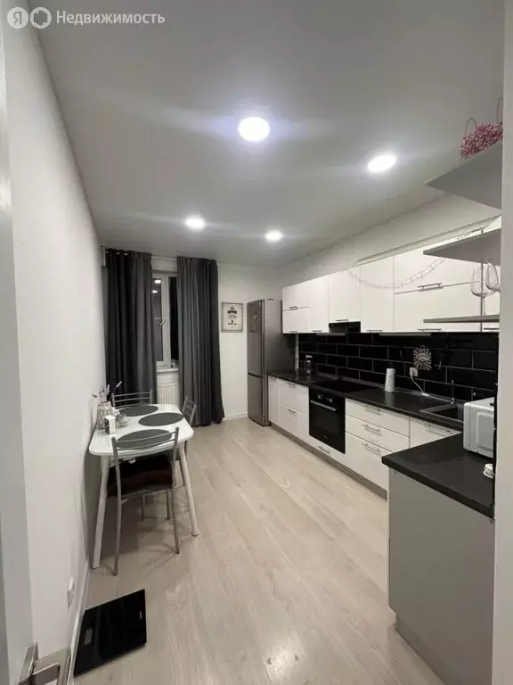 1-комнатная квартира: Екатеринбург, Студенческая улица, 80 (48.9 м) - Фото 1