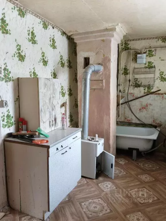 Дом в Саратовская область, пос. Хмелевский ул. Центральная, 50 (37 м) - Фото 1