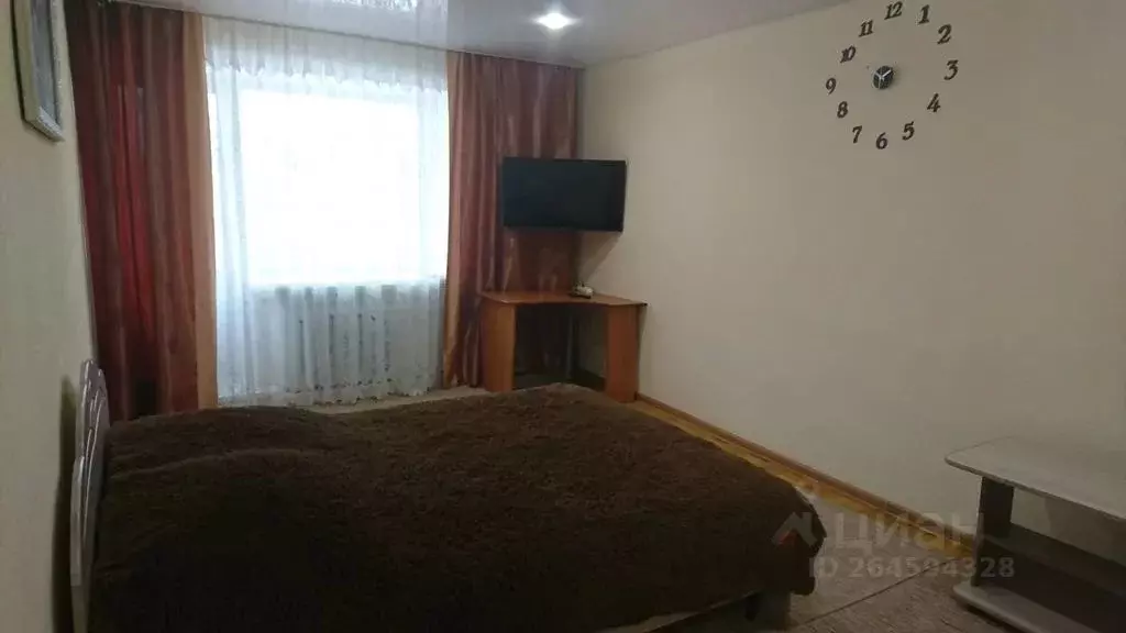 1-к кв. Удмуртия, Сарапул ул. Ефима Колчина, 74 (30.0 м) - Фото 1