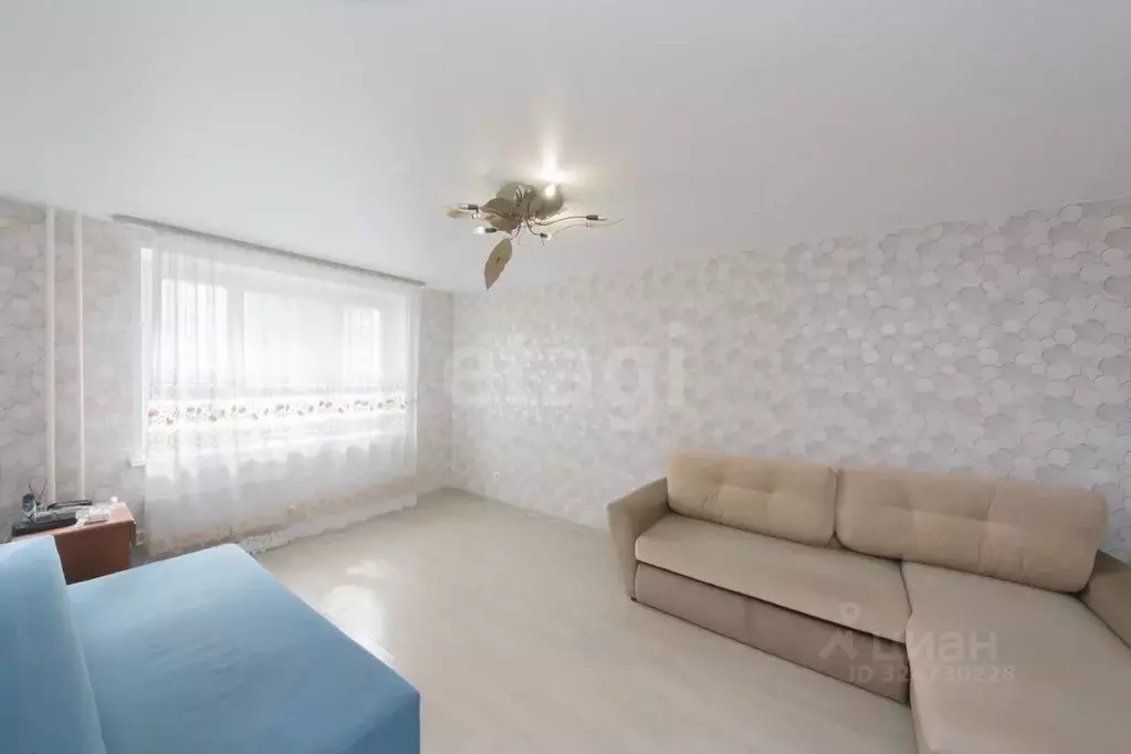 2-к кв. Тюменская область, Тюмень ул. Монтажников, 34 (58.9 м) - Фото 2