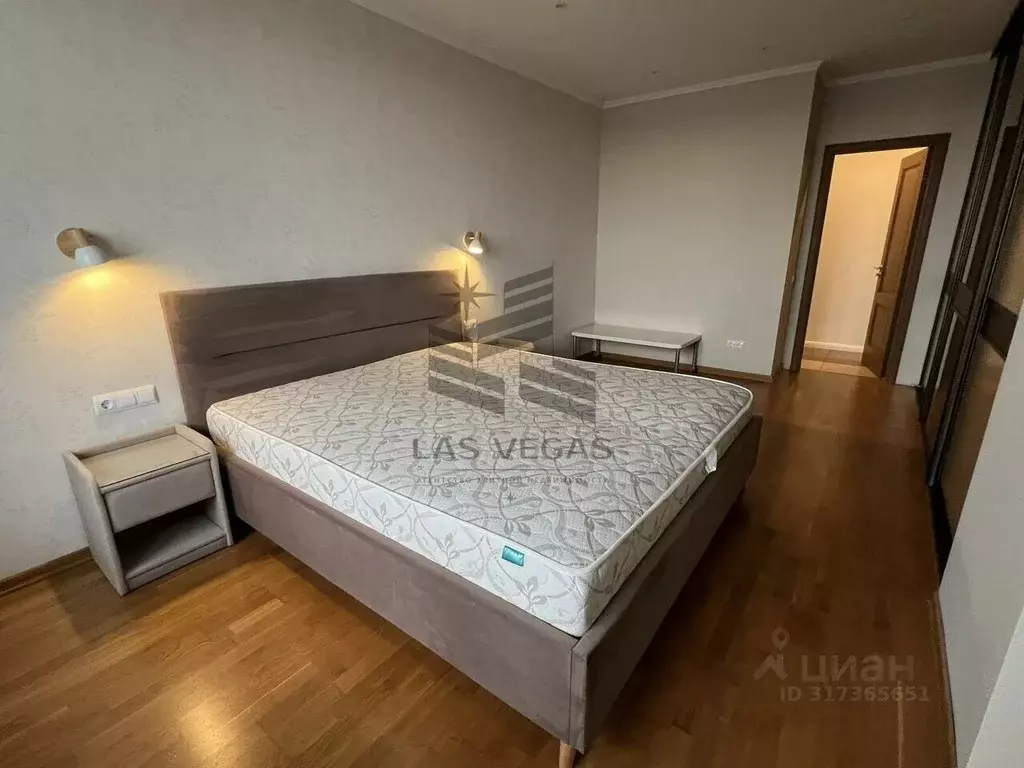 2-к кв. Санкт-Петербург ул. Матроса Железняка, 57 (90.0 м) - Фото 0