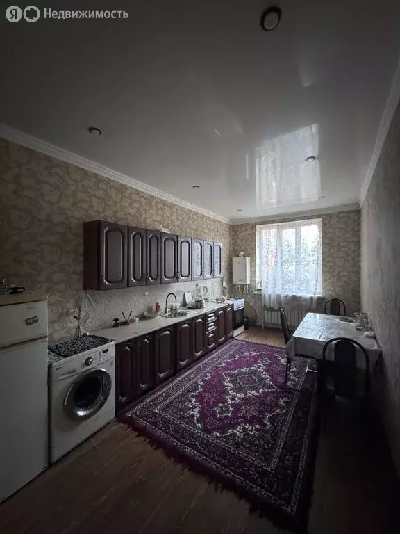 2-комнатная квартира: Махачкала, 1-й тупик Хуршилова, 9А (71.3 м) - Фото 0