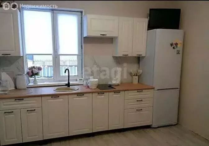 Дом в село Абатское, Красноармейский переулок (71.8 м) - Фото 0