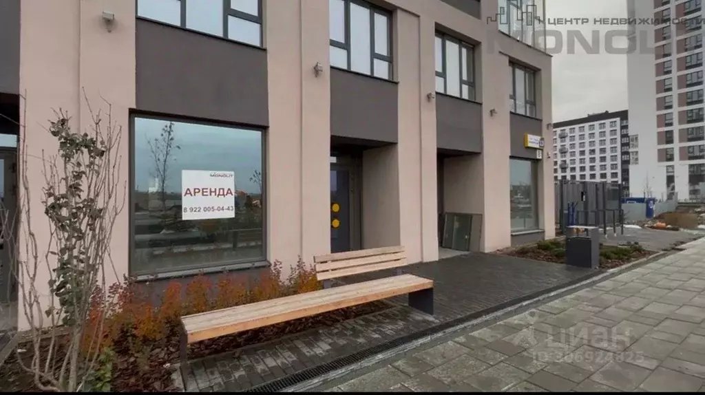 Торговая площадь в Свердловская область, Екатеринбург бул. Золотистый, ... - Фото 1