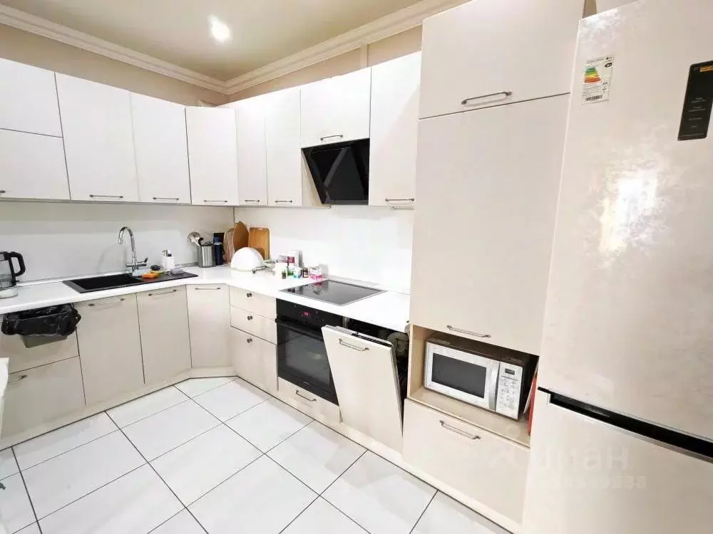 3-к кв. Иркутская область, Иркутск ул. Красноказачья, 133/2 (96.0 м) - Фото 1