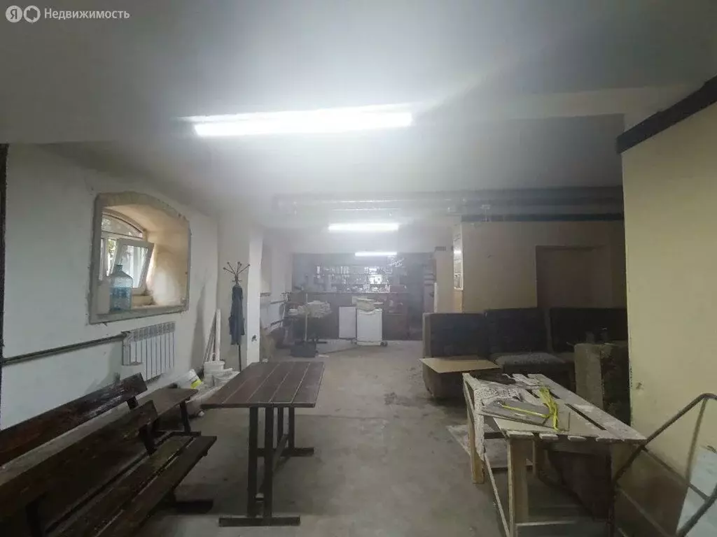 Помещение свободного назначения (180 м) - Фото 0