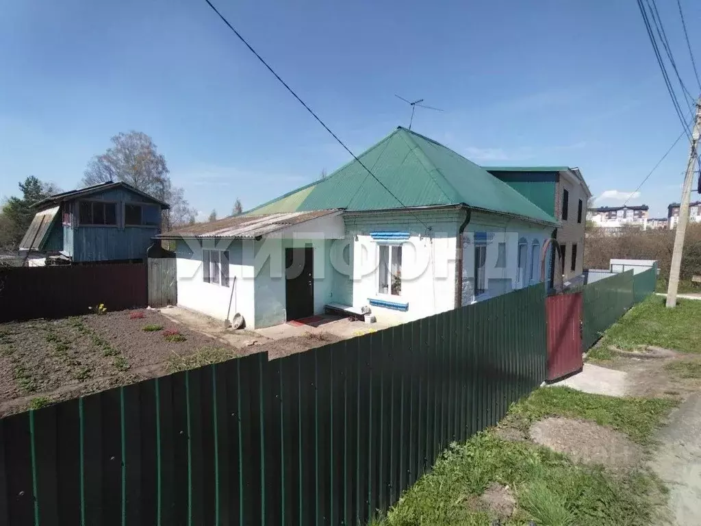 Дом в Брянская область, Брянский район, Снежское с/пос, пос. Кузьмино ... - Фото 1