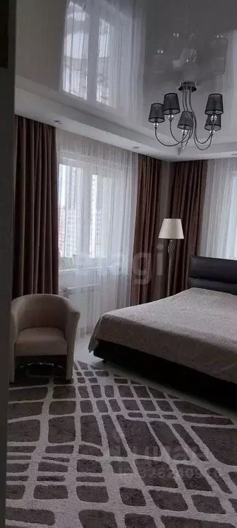 2-к кв. Самарская область, Самара Солнечная ул., 2 (87.0 м) - Фото 1