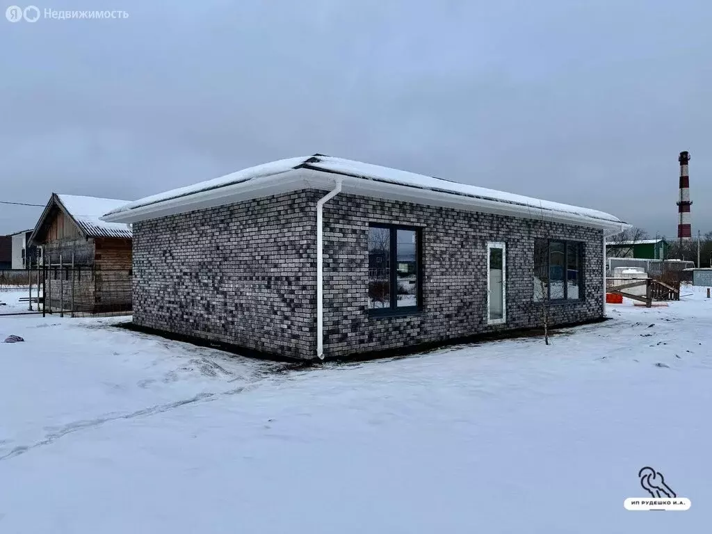 Дом в посёлок городского типа Свердловский, территория СПК Родина ... - Фото 1