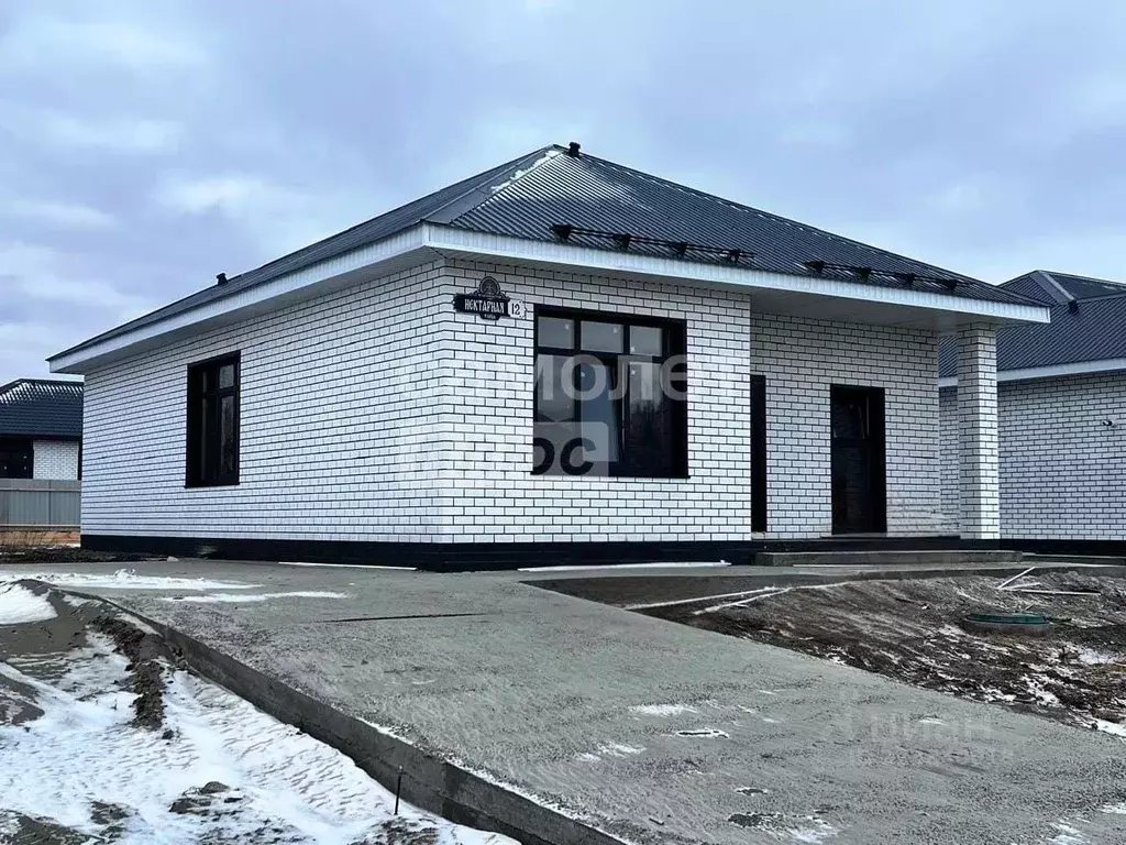 Дом в Алтайский край, Первомайский район, с. Фирсово ул. Нектарная, 10 ... - Фото 1