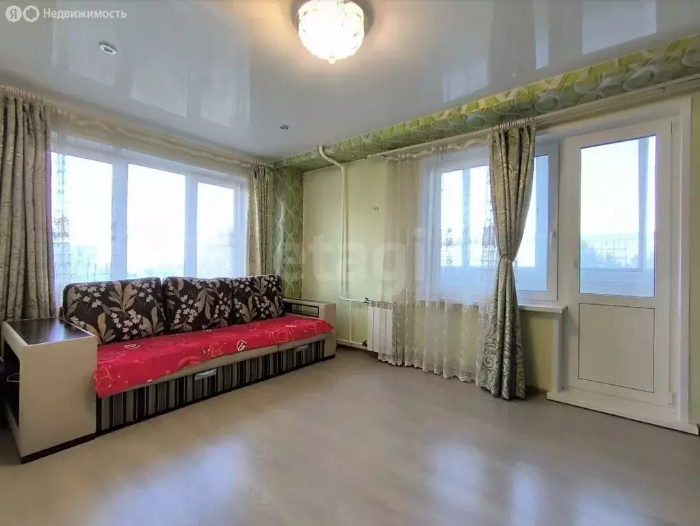 2-комнатная квартира: Красноярск, Семафорная улица, 185 (45.9 м) - Фото 1