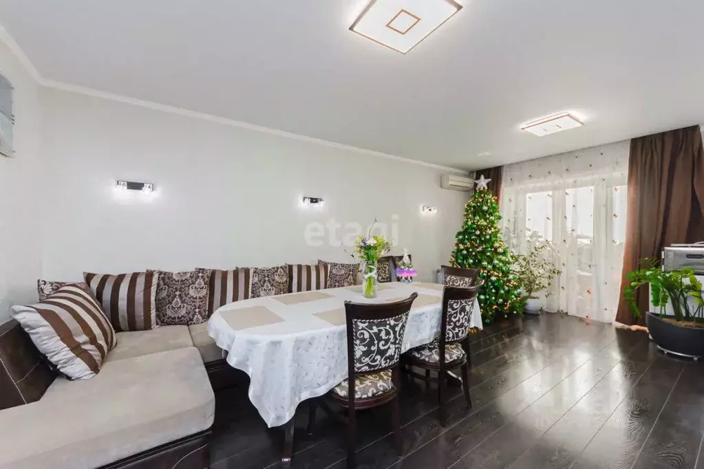 3-к кв. Тюменская область, Тюмень ул. Пермякова, 88 (118.0 м) - Фото 1