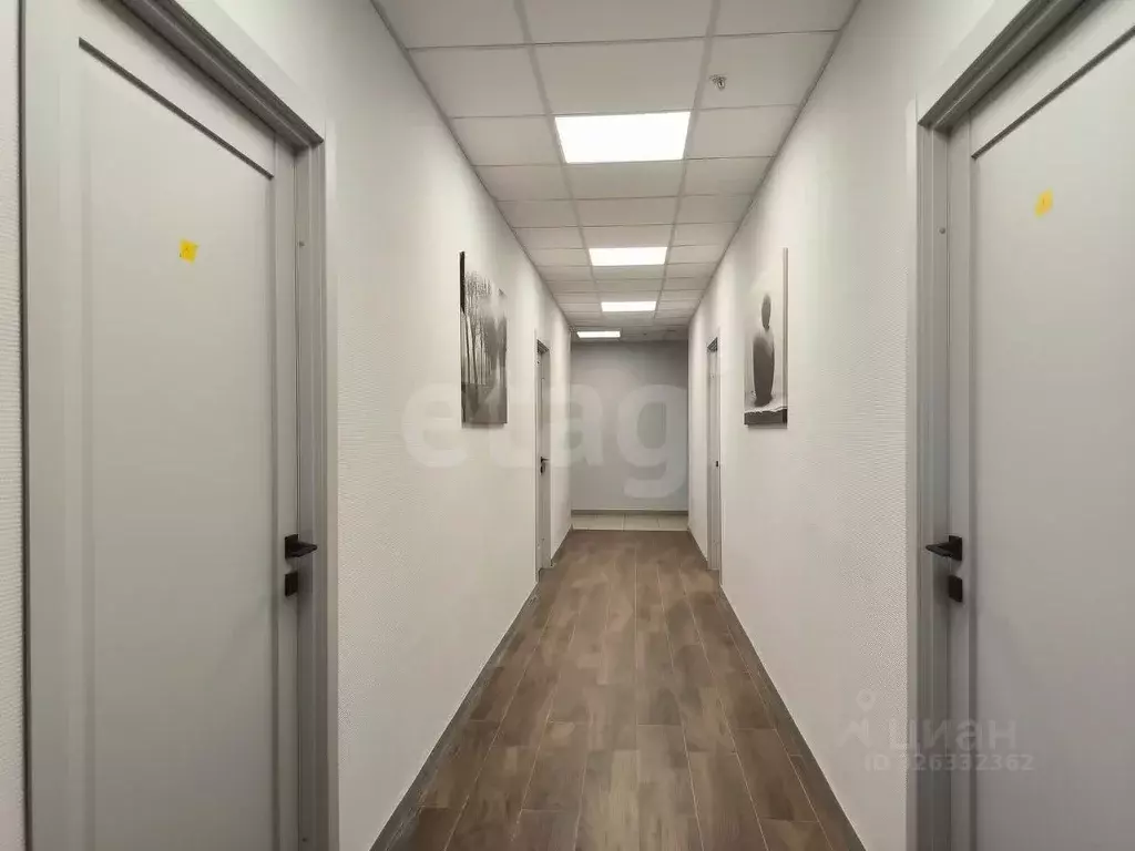 Офис в Тюменская область, Тюмень ул. Ленина, 2А (20 м) - Фото 1