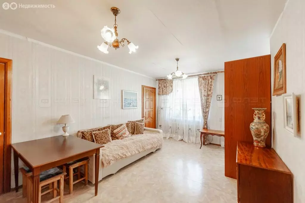 3-комнатная квартира: Казань, улица Аделя Кутуя, 33 (51.4 м) - Фото 0