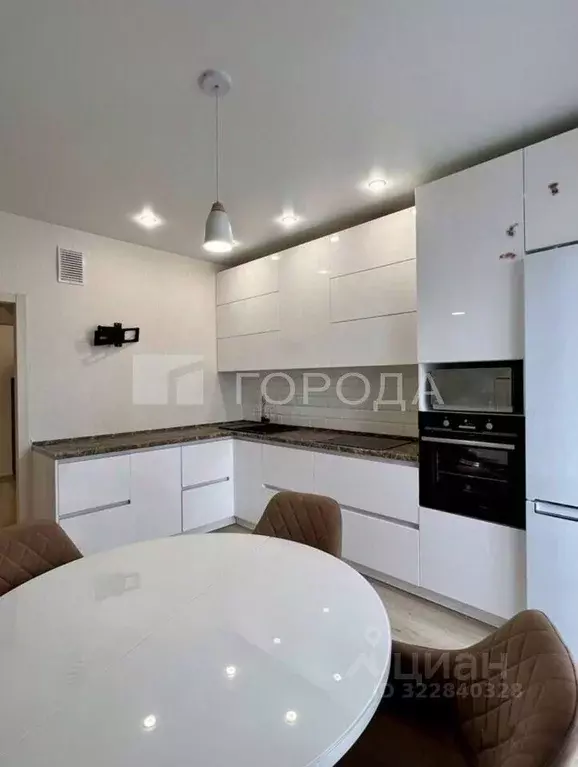 2-к кв. Новосибирская область, Новосибирск ул. Ясный Берег, 17 (63.5 ... - Фото 2