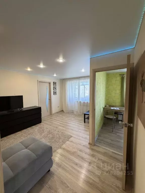 2-к кв. Свердловская область, Екатеринбург ул. Сортировочная, 8 (38.0 ... - Фото 2