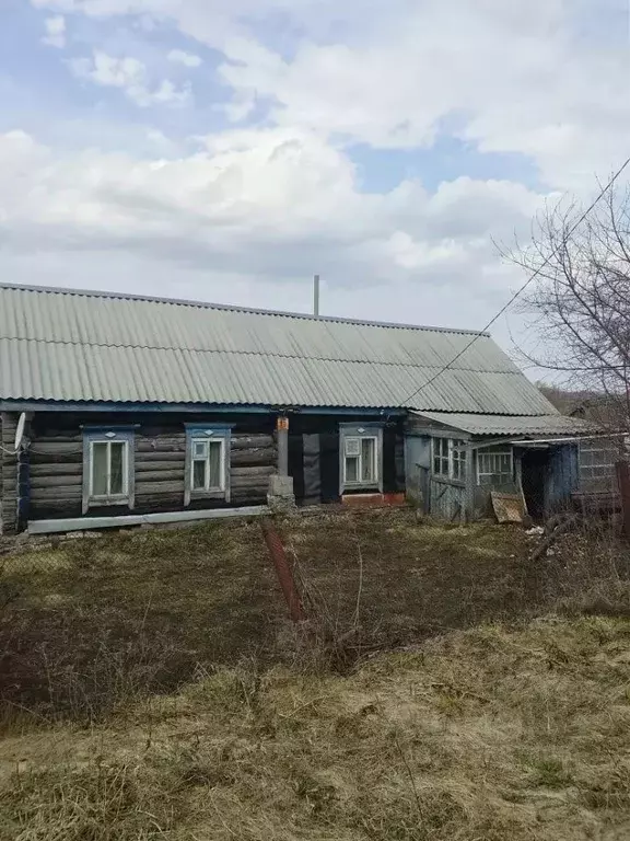 Дом в Пензенская область, Земетчино рп ул. Дунаева, 25 (40 м) - Фото 1