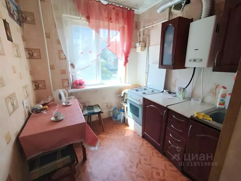 4-к кв. Белгородская область, Белгород ул. Щорса, 19 (60.0 м) - Фото 1