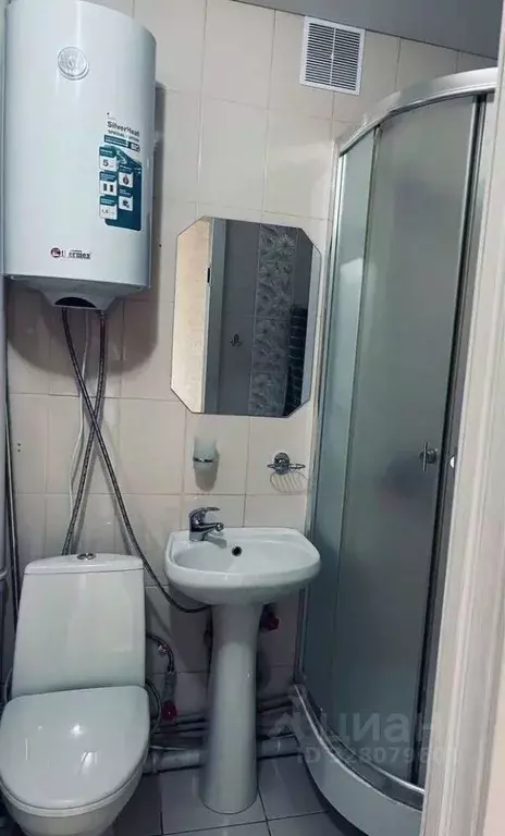 1-к кв. Алтайский край, Барнаул ул. Антона Петрова, 126 (30.1 м) - Фото 2