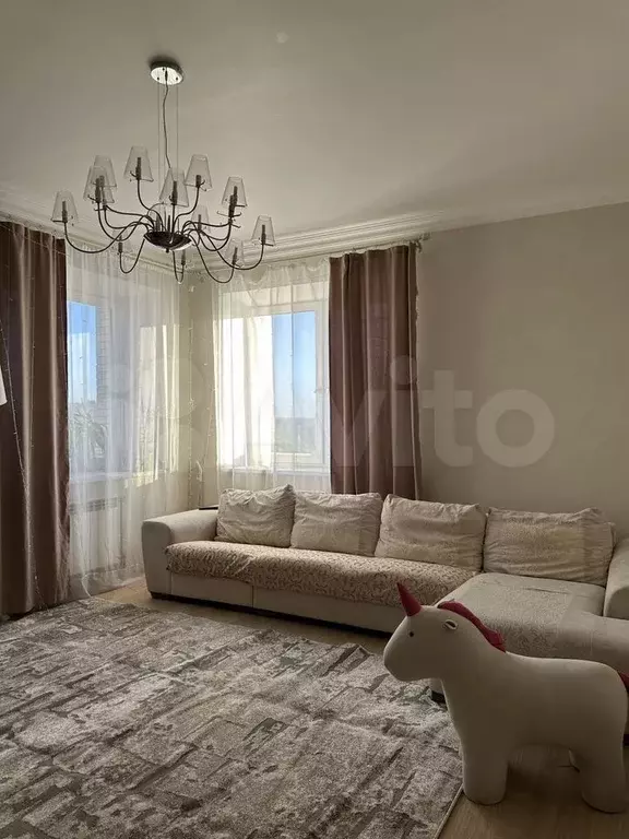 2-к. квартира, 66 м, 5/10 эт. - Фото 0