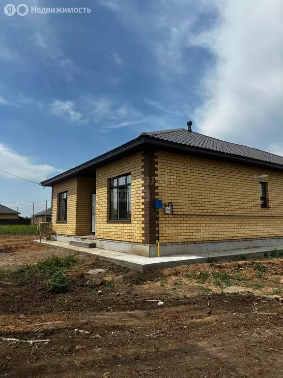 Дом в Соль-Илецк, посёлок Зелёный Клин (82 м) - Фото 1