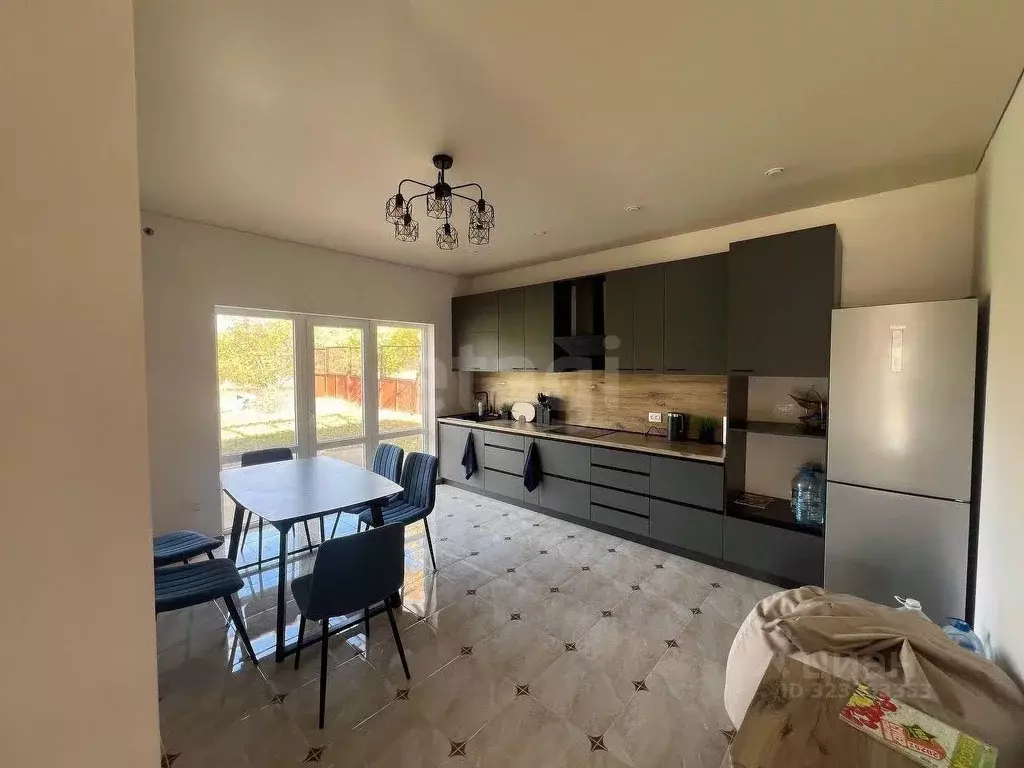 Дом в Крым, Симферопольский район, Урожайновское с/пос, Монолит СТ  ... - Фото 1