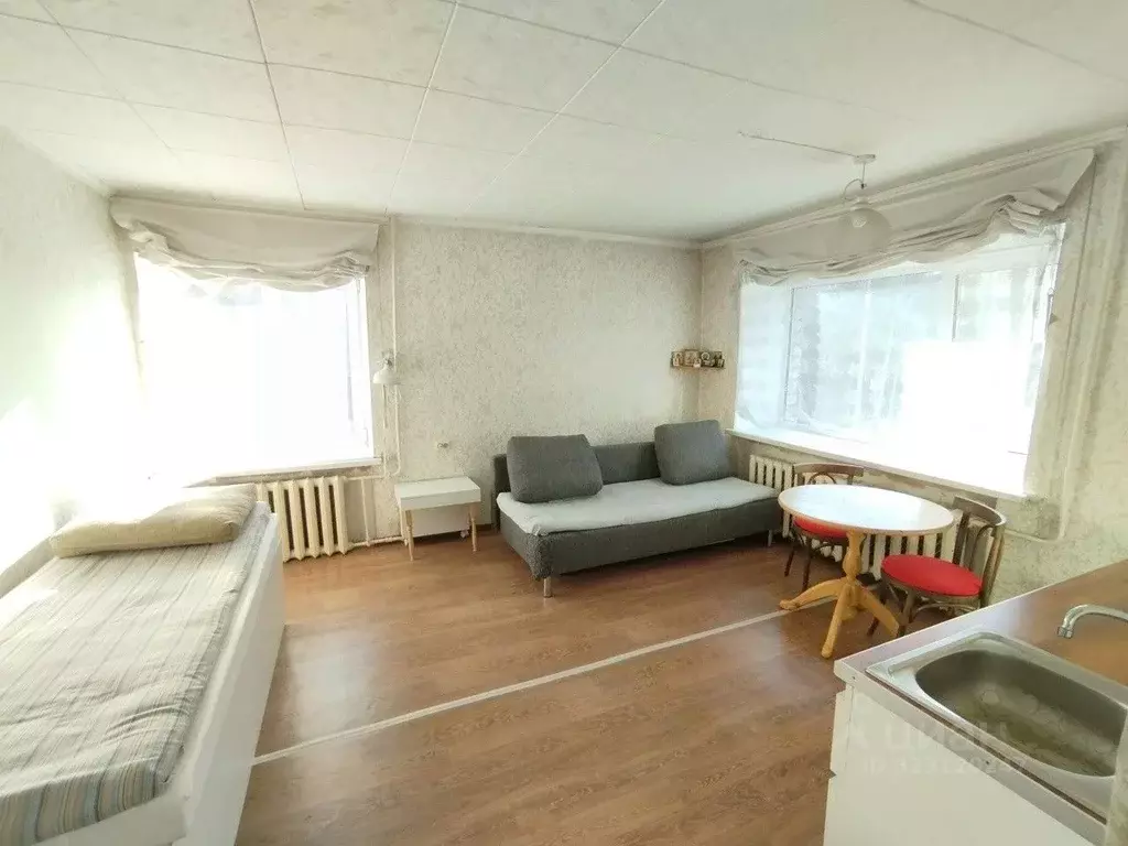 Студия Свердловская область, Екатеринбург ул. Уктусская, 41 (23.5 м) - Фото 1