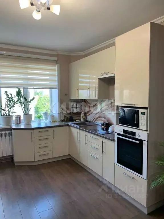 Квартира, 3 комнаты, 66 м - Фото 0
