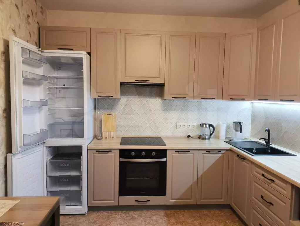 1-к. квартира, 41 м, 8/17 эт. - Фото 1