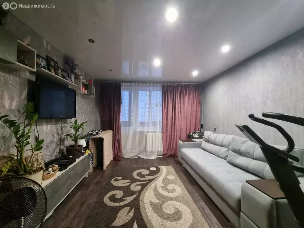 2-комнатная квартира: Череповец, улица Наседкина, 17 (51.8 м) - Фото 1