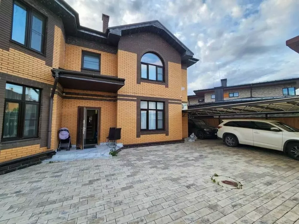 Коттедж в Москва ул. Адмирала Лазарева, 77к18 (340 м) - Фото 2