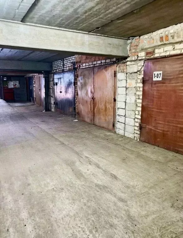 Гараж в Московская область, Дзержинский ул. Академика Жукова, 32 (39 ... - Фото 1