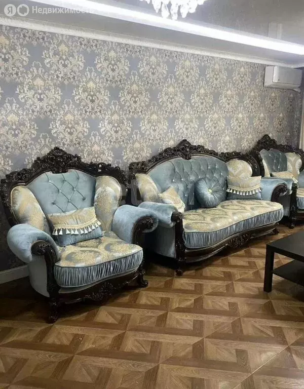 3-комнатная квартира: Новороссийск, улица Видова, 167Б (81 м) - Фото 0
