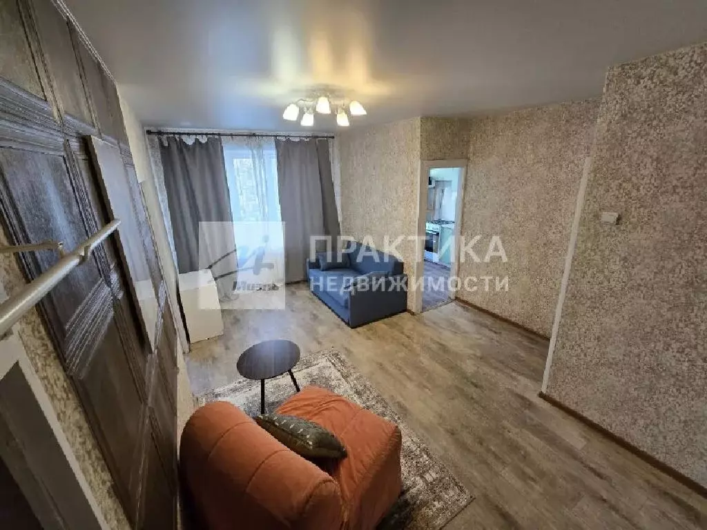 Продается 2-комнатная квартира - Фото 1