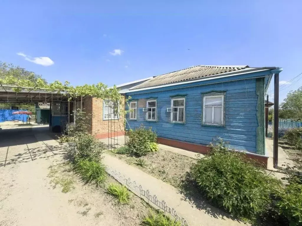 Дом в Краснодарский край, Староминская ст-ца ул. Щорса (76 м) - Фото 0