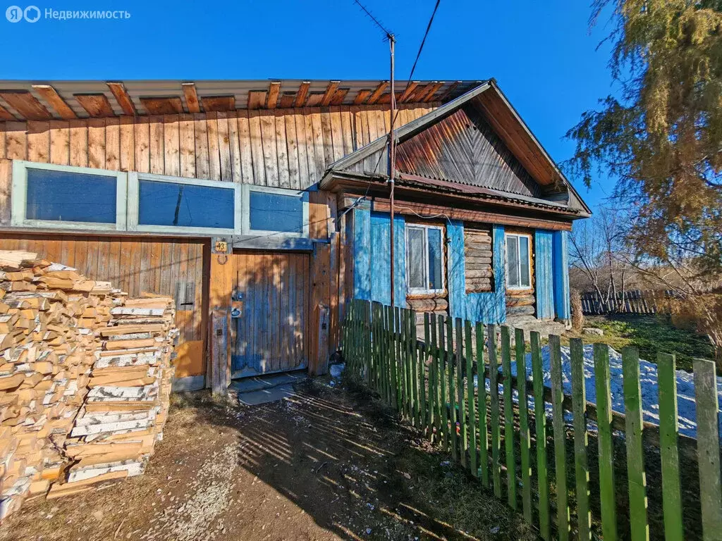 Дом в село Полдневая, Красноармейская улица, 43 (53 м) - Фото 1